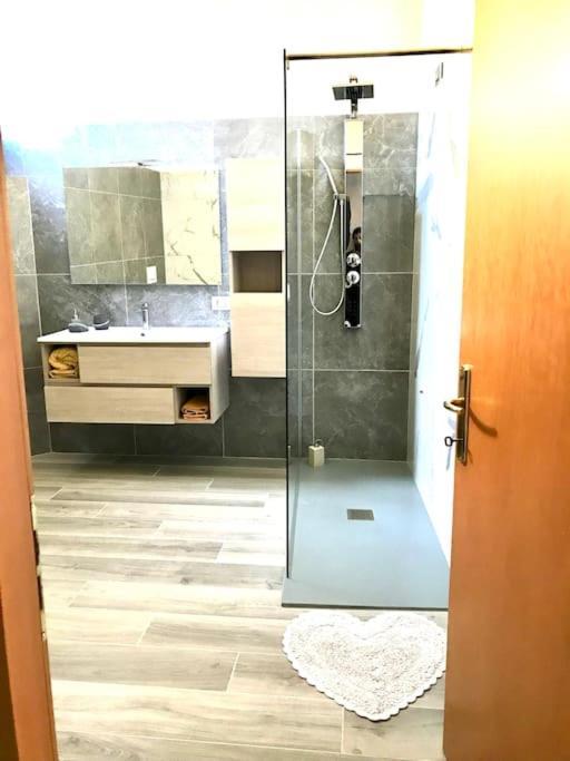 Apartmán La Corte Casa Vacanze - 15 Min Driving Bg Orio Airport Villa di Serio Exteriér fotografie